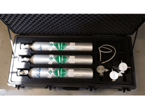 Skb Carrying Case W 3 Gas Cylinder And Demand Flow Regulators